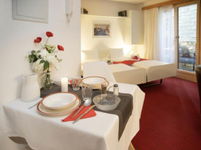 Apartment Chalet Abendrot apARTments-4 by Interhome